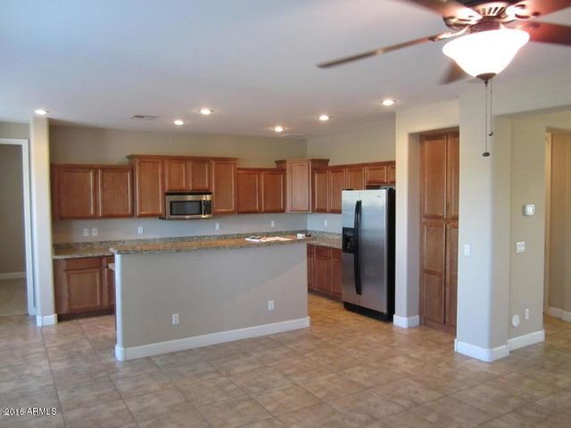 300 W Wisteria Place, Chandler, AZ 85248