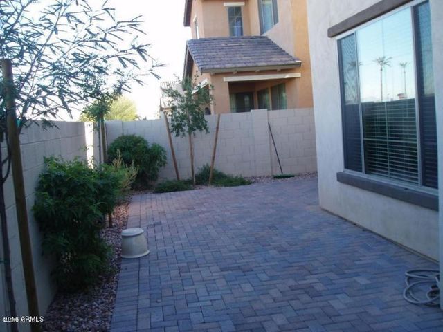 300 W Wisteria Place, Chandler, AZ 85248