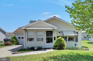 545 HONEYSUCKLE CT, Pine Grove, PA 17963