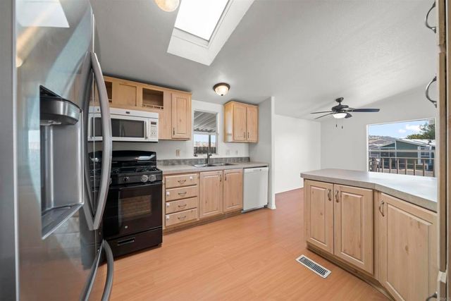 9902 Jamacha Blvd 13, Spring Valley, CA 91977