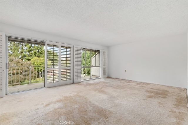 656 Avenida Sevilla O, Laguna Woods, CA 92637
