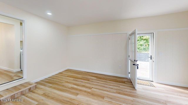 268 Blecher Lane, Kyles Ford, TN 37765