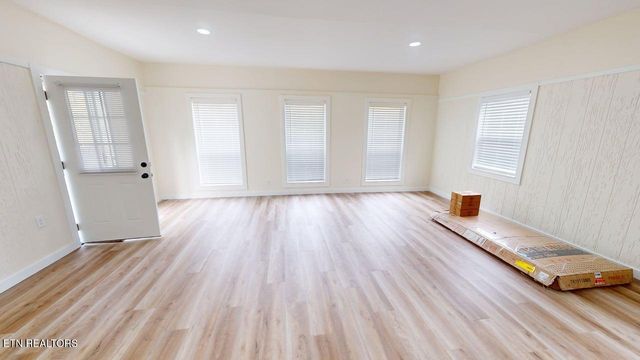 268 Blecher Lane, Kyles Ford, TN 37765