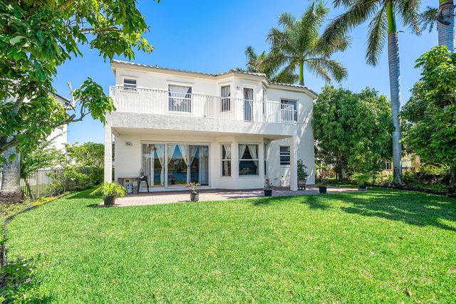 2709 Shaughnessy Drive, Wellington, FL 33414