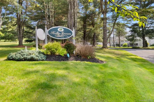 201 Holly Stream Court, Brewster, NY 10509