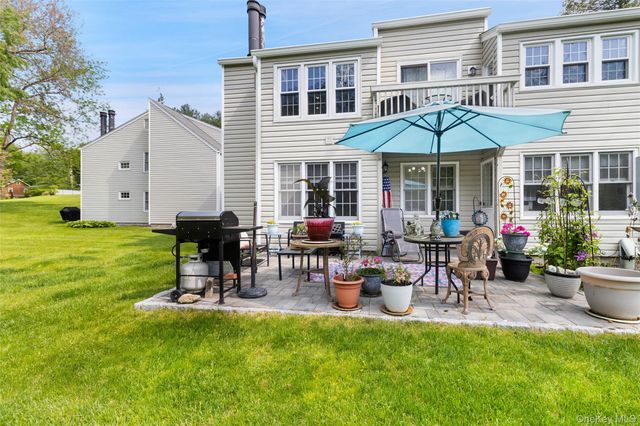201 Holly Stream Court, Brewster, NY 10509
