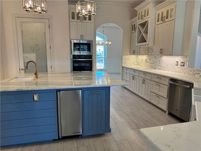 14869 Lighthouse Dr, Corpus Christi, TX 78418