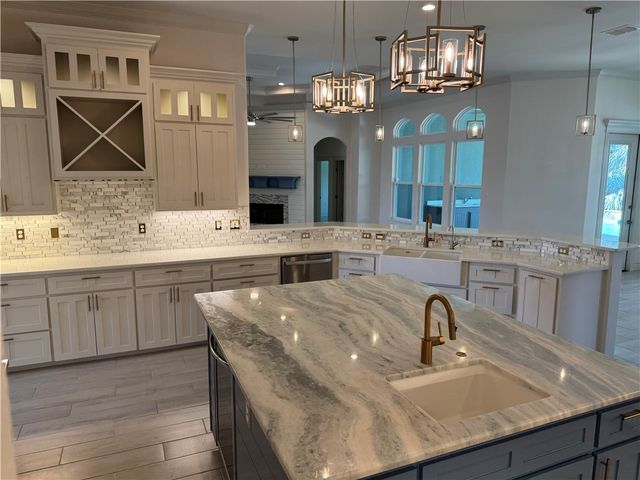 14869 Lighthouse Dr, Corpus Christi, TX 78418