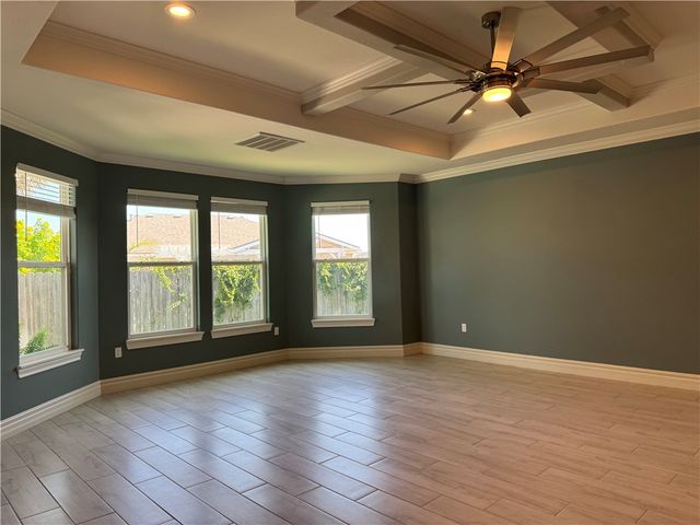 14869 Lighthouse Dr, Corpus Christi, TX 78418