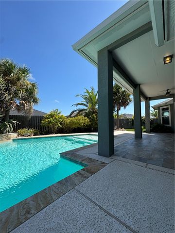 14869 Lighthouse Dr, Corpus Christi, TX 78418