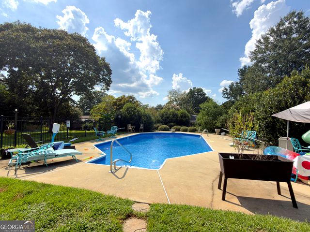122 Partridge Trail, Warner Robins, GA 31088