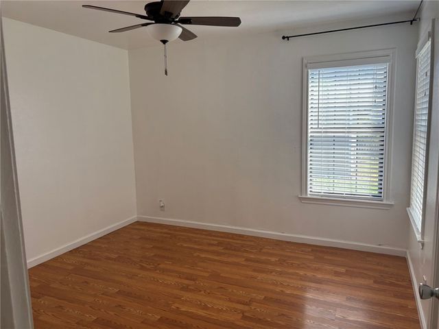 1520 Wynwood St, Corpus Christi, TX 78415