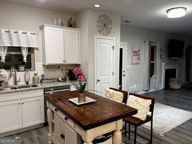436 Clematis Court, Temple, GA 30179