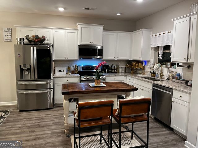 436 Clematis Court, Temple, GA 30179