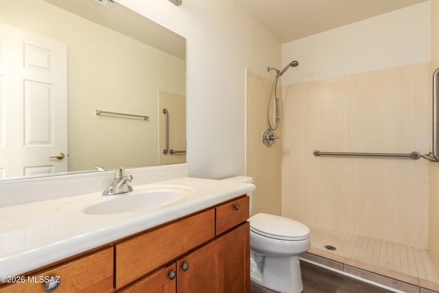 7659 S Vivaldi Court, Tucson, AZ 85747