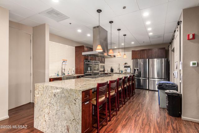 7659 S Vivaldi Court, Tucson, AZ 85747