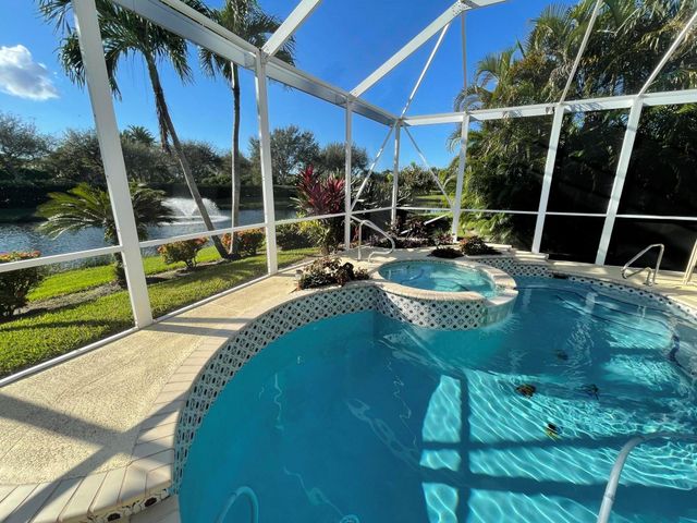 937 Augusta Pointe Drive, Palm Beach Gardens, FL 33418