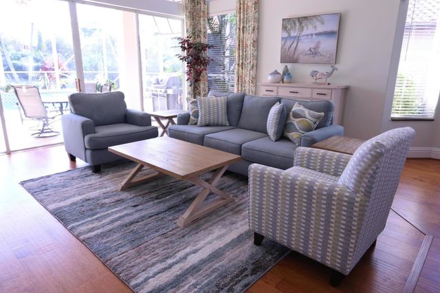 937 Augusta Pointe Drive, Palm Beach Gardens, FL 33418