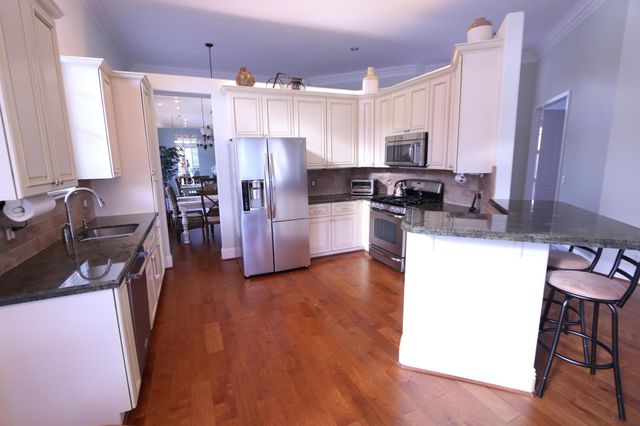 937 Augusta Pointe Drive, Palm Beach Gardens, FL 33418