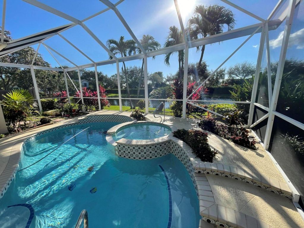 937 Augusta Pointe Drive, Palm Beach Gardens, FL 33418