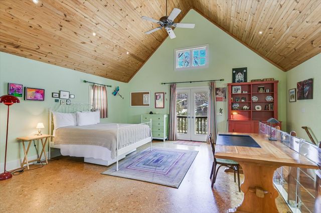 902 Blanco ST, Austin, TX 78703