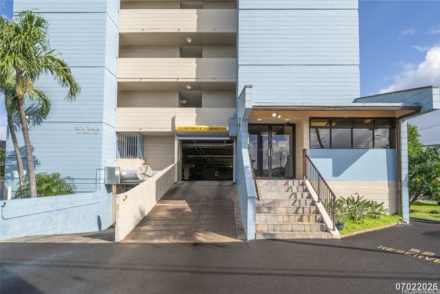 754 Ekela Avenue 608, Honolulu, HI 96816