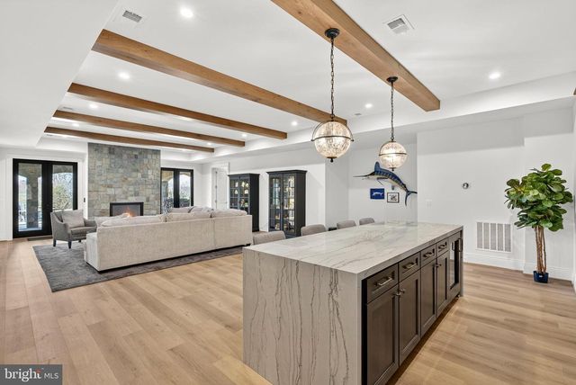 22955 MONTJOY CT, Leesburg, VA 20175