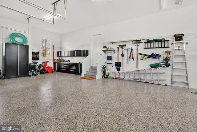 22955 MONTJOY CT, Leesburg, VA 20175