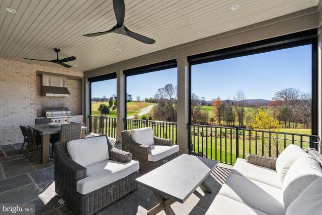 22955 MONTJOY CT, Leesburg, VA 20175