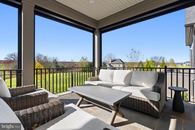 22955 MONTJOY CT, Leesburg, VA 20175