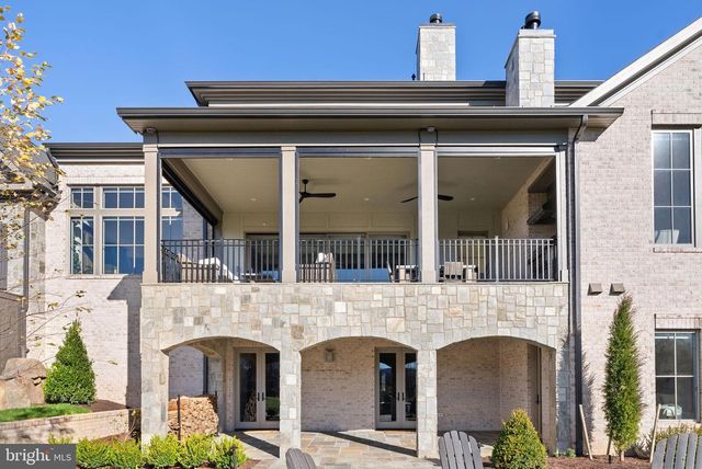 22955 MONTJOY CT, Leesburg, VA 20175