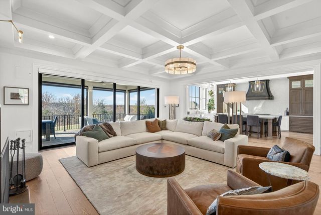 22955 MONTJOY CT, Leesburg, VA 20175