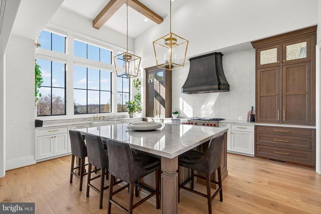 22955 MONTJOY CT, Leesburg, VA 20175