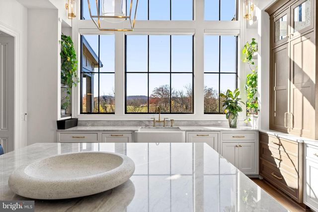 22955 MONTJOY CT, Leesburg, VA 20175