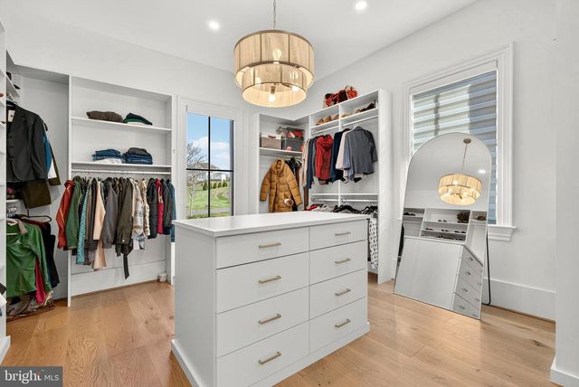 22955 MONTJOY CT, Leesburg, VA 20175