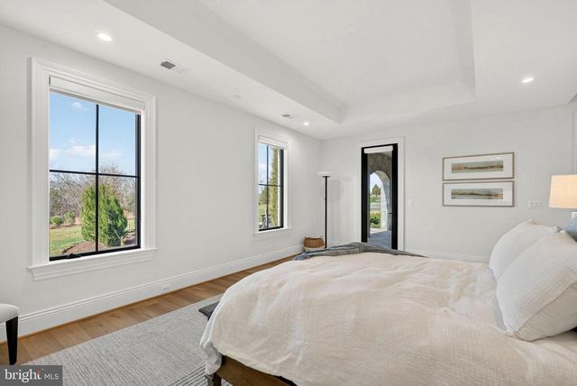 22955 MONTJOY CT, Leesburg, VA 20175