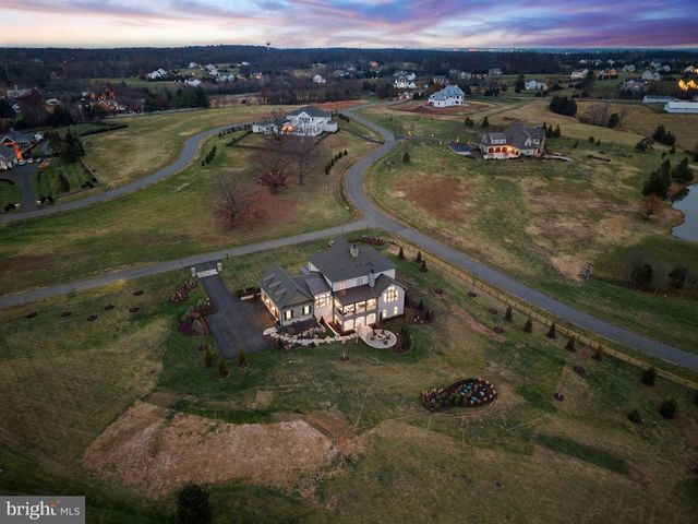 22955 MONTJOY CT, Leesburg, VA 20175