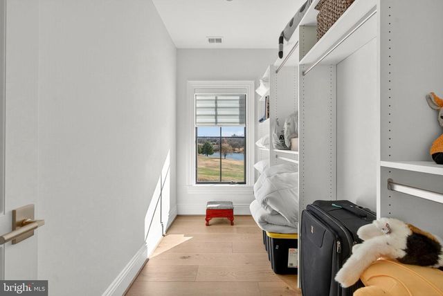 22955 MONTJOY CT, Leesburg, VA 20175