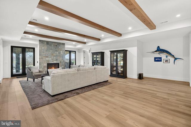 22955 MONTJOY CT, Leesburg, VA 20175