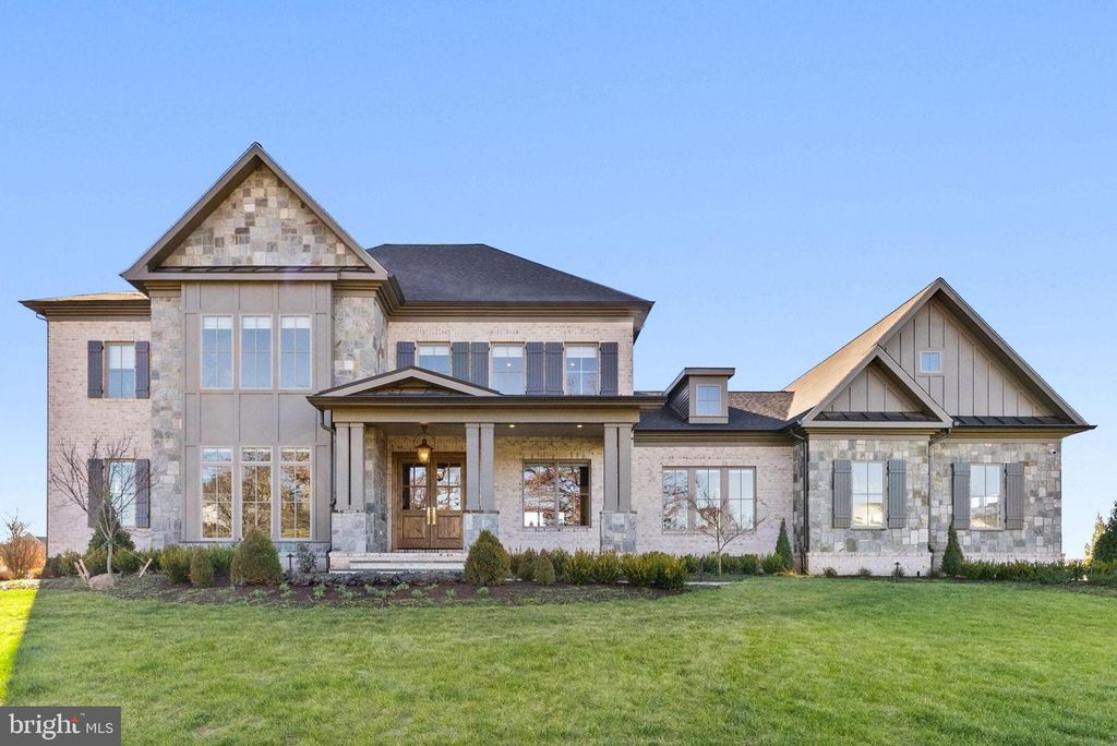 22955 MONTJOY CT, Leesburg, VA 20175