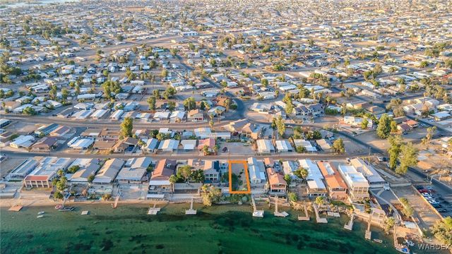 2145 Whitewater Drive, Bullhead City, AZ 86442