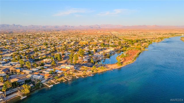 2145 Whitewater Drive, Bullhead City, AZ 86442