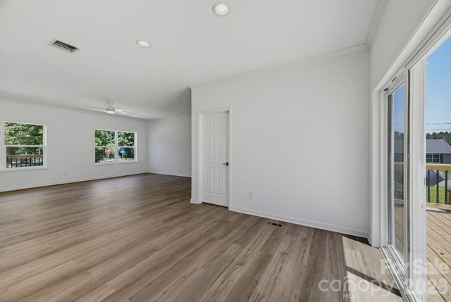 111 Sarah Avenue, Newton, NC 28658