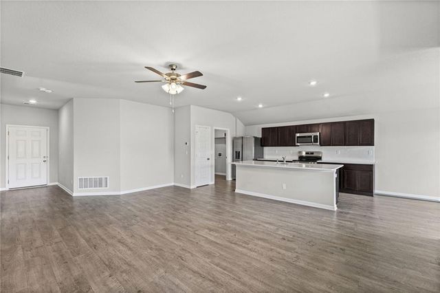 1606 Maci Street, Belton, MO 64012