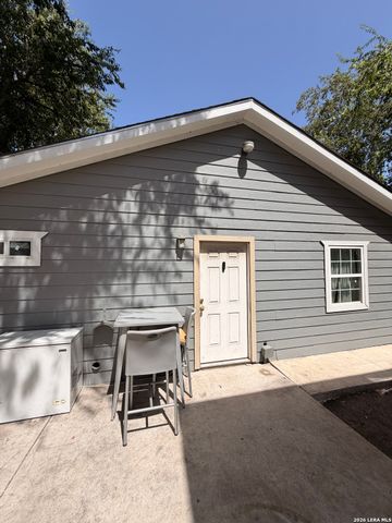 227 Shrine, San Antonio, TX 78221