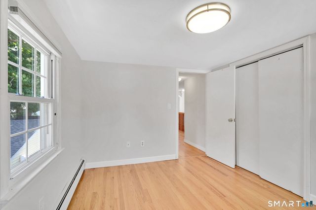 29 Chester Drive, Manchester, CT 06040