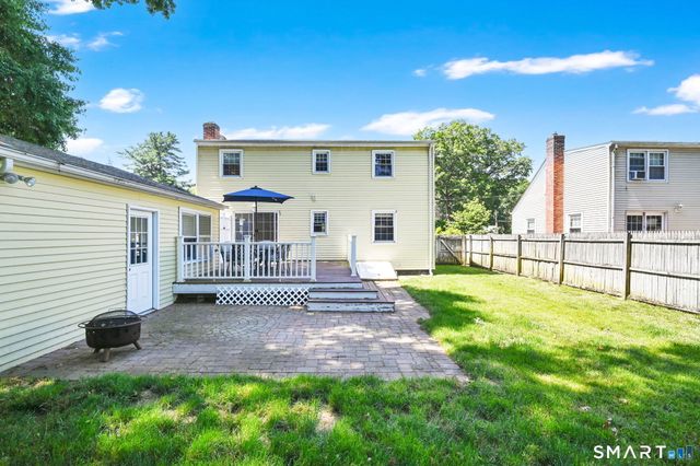 29 Chester Drive, Manchester, CT 06040