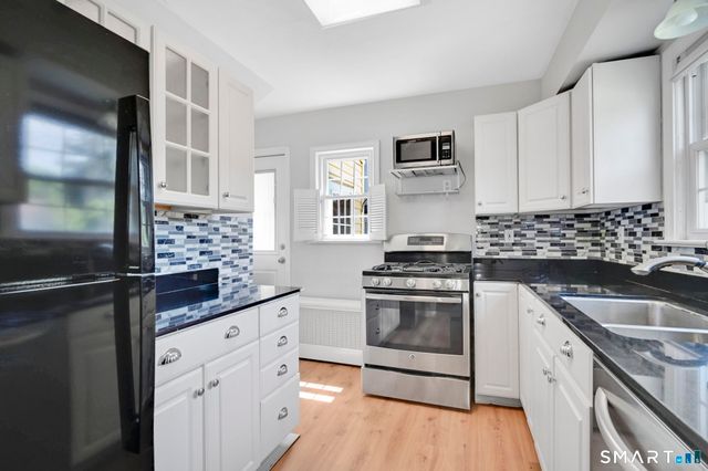 29 Chester Drive, Manchester, CT 06040