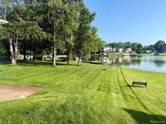 3780 Lake Lapeer Drive, Elba Township, MI 48455