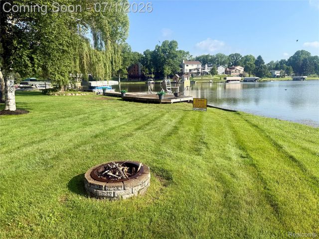 3780 Lake Lapeer Drive, Elba Township, MI 48455